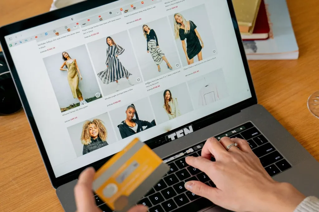 Shopify vs WooCommerce comparison — choosing the right ecommerce platform in 2026